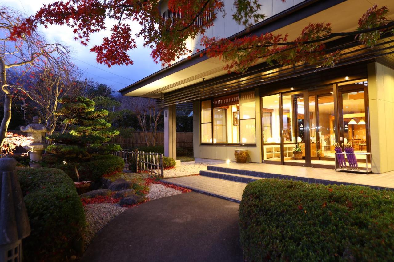 Hotel Yamabuki Komagane Extérieur photo